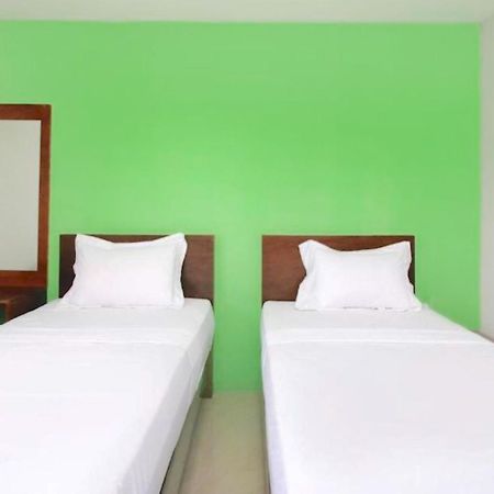 Hotel The Aurora By Makati Lembang Esterno foto