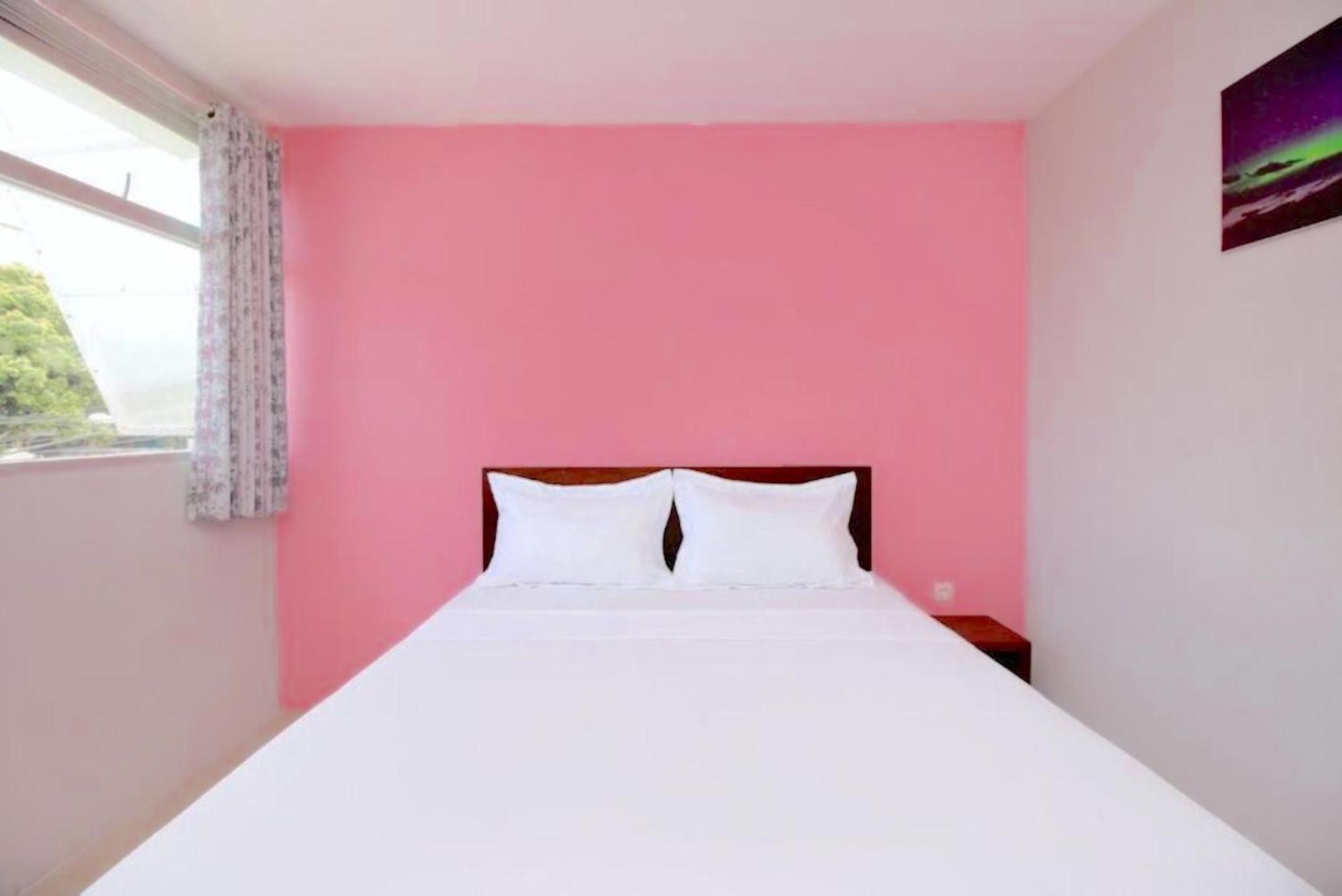 Hotel The Aurora By Makati Lembang Esterno foto